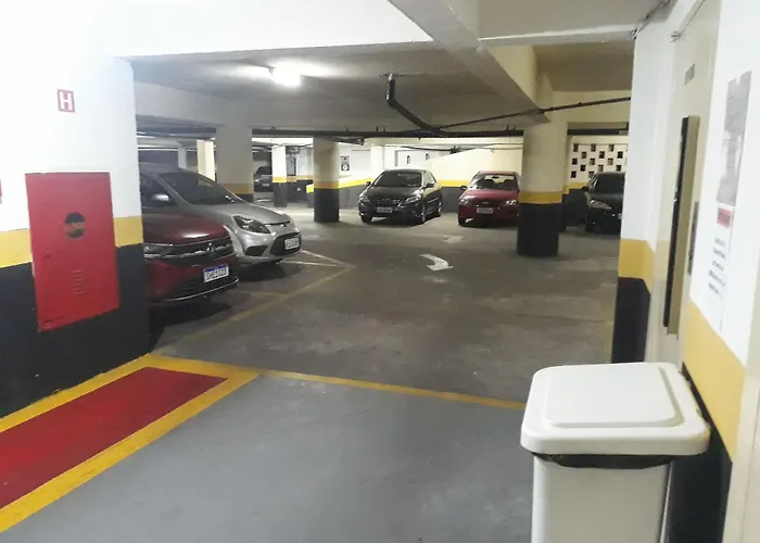 Flat Deslumbrante - Garagem, Hakka, Feirinha E Hospitais